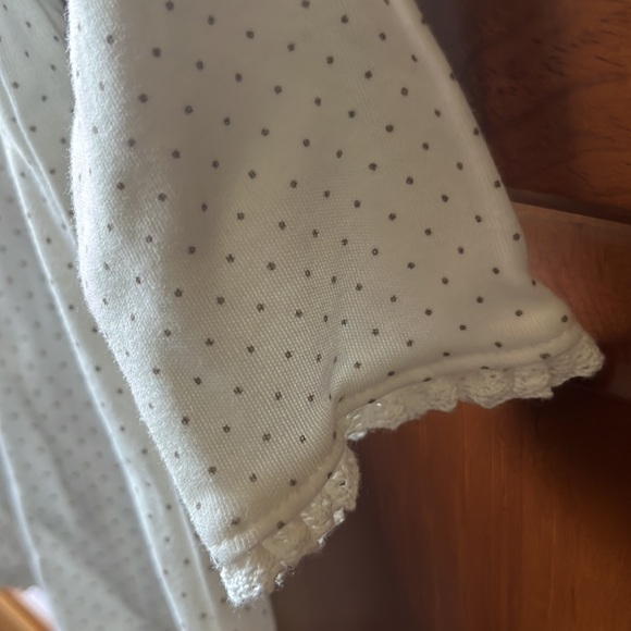 Little Me - Picture 12 of 14